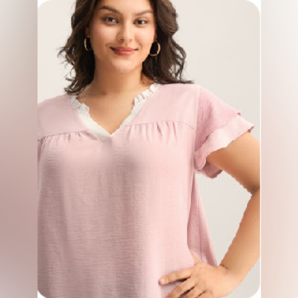 Like New Pink Ruffle Sleeve Blouse 👚